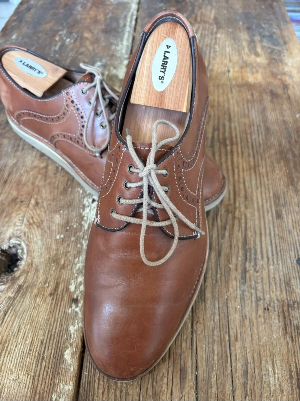 Johnston & Murphy Tan Leather Derby Oxfords with Cream Laces